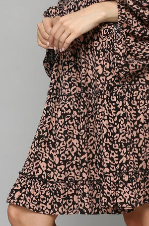 Leopard Print Dress with Voluminous Sleeves